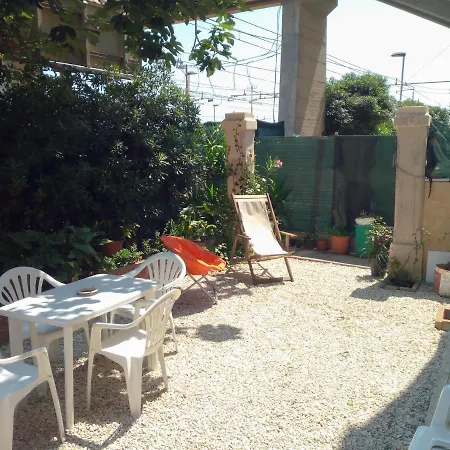 Spazioso Bilocale A Due Passi Dalla Spiaggia * פלקונרה מריטימה
